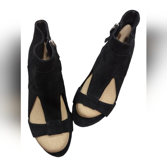 CAMILLA SKOVGAARD • Rare Designer Corduroy Wedges - Picture 5 of 9